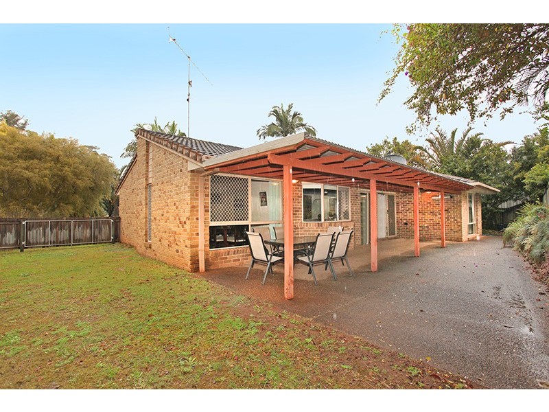 16 Greenlees Court, Palmwoods QLD 4555