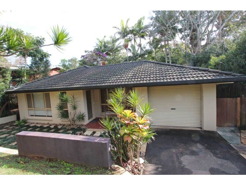 10 Valley View Street, Nambour QLD 4560