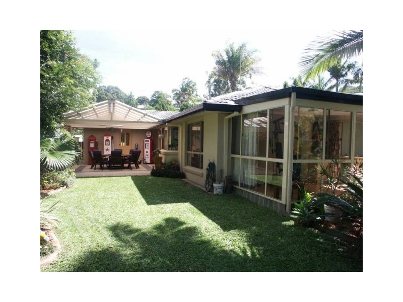 10 Valley View Street, Nambour QLD 4560