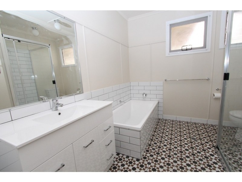 21 Doolan Street, Nambour QLD 4560