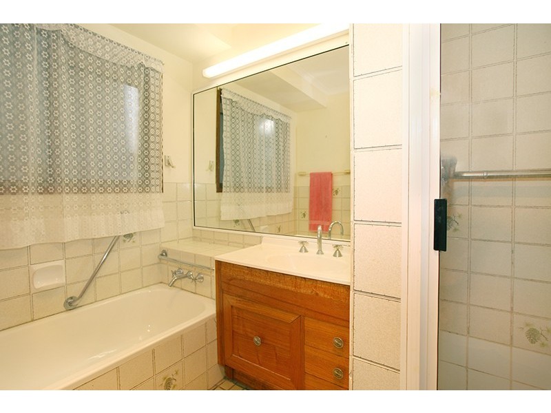 36 Blaxland Road, Nambour QLD 4560