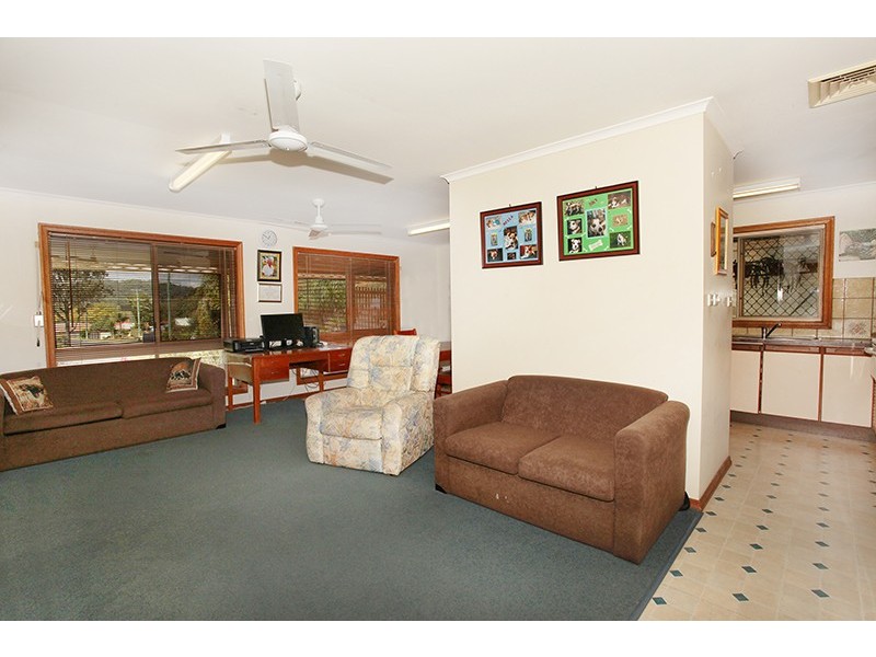 36 Blaxland Road, Nambour QLD 4560