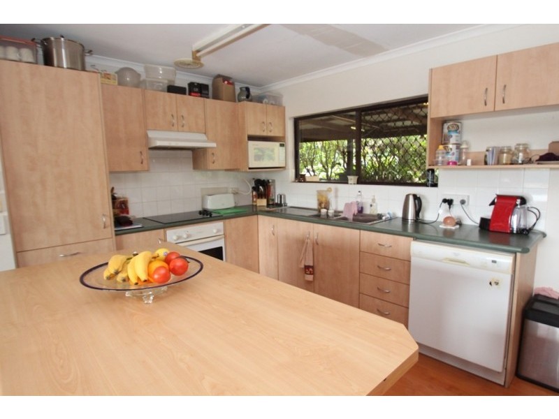 5 Tallangatta Street, Nambour QLD 4560