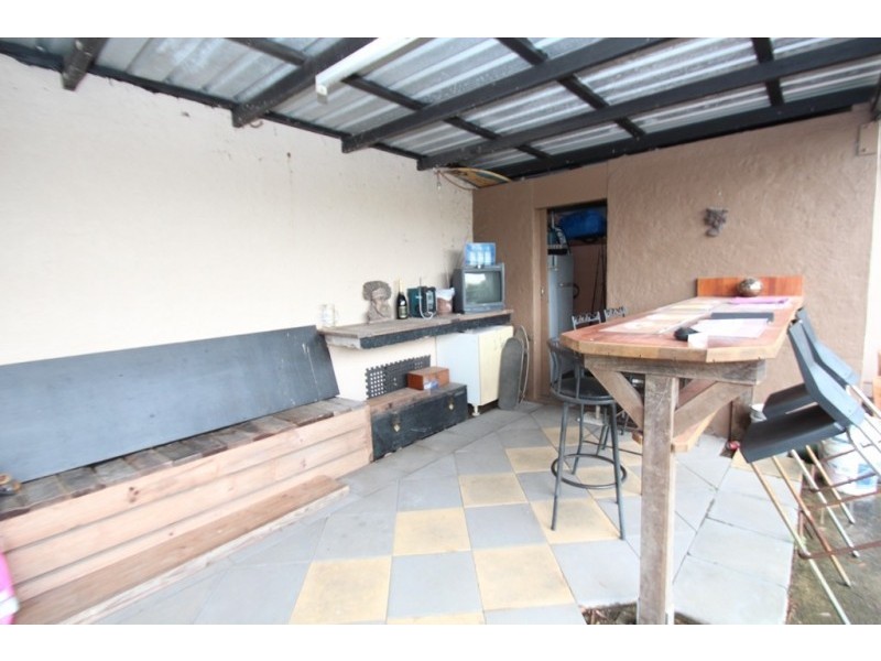 5 Tallangatta Street, Nambour QLD 4560