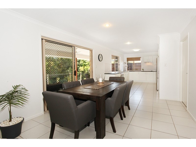 9 Wallace Close, Coes Creek QLD 4560