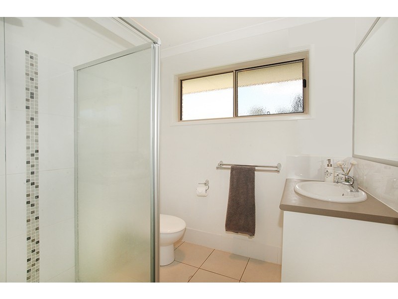 9 Wallace Close, Coes Creek QLD 4560