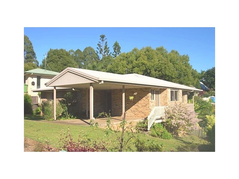 11 Gardenvale Drive, Coes Creek QLD 4560