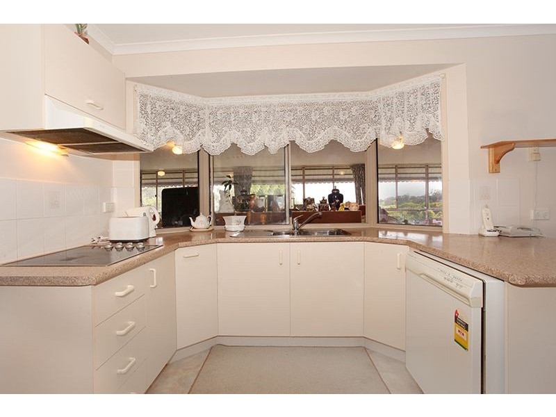 5 Valley Breeze Court, Coes Creek QLD 4560