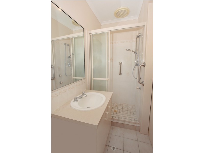 5 Valley Breeze Court, Coes Creek QLD 4560