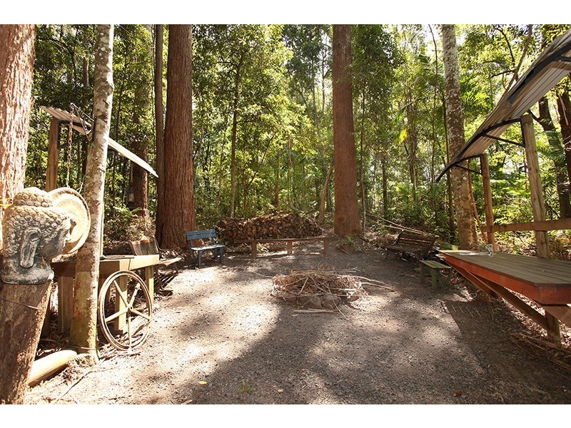 44 Mapleton Forest Road, Mapleton QLD 4560