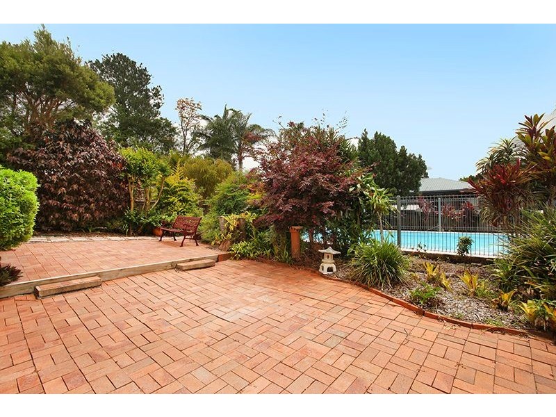 17 Alexandra Avenue, Nambour QLD 4560