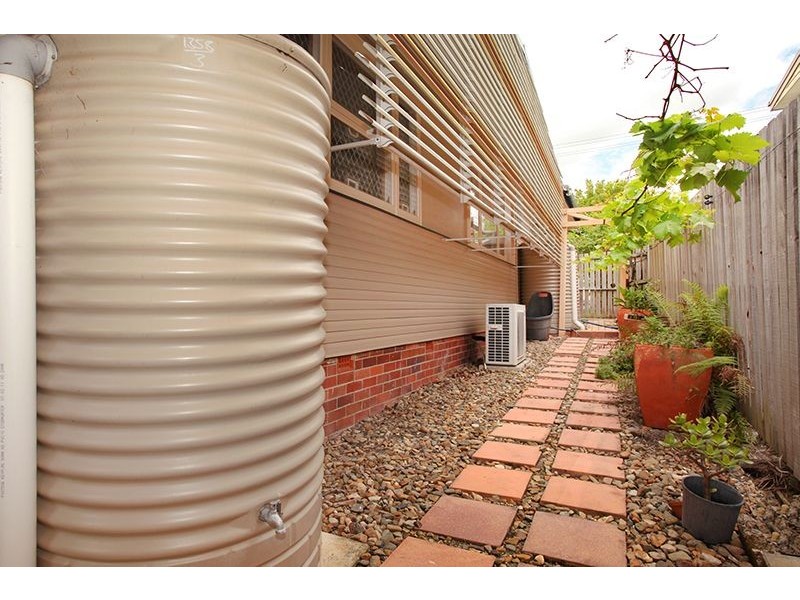 17 Alexandra Avenue, Nambour QLD 4560