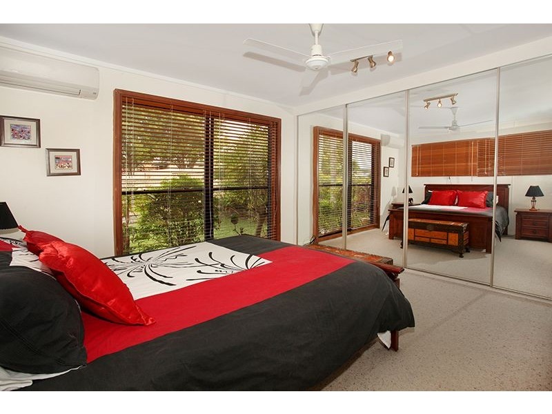 17 Alexandra Avenue, Nambour QLD 4560