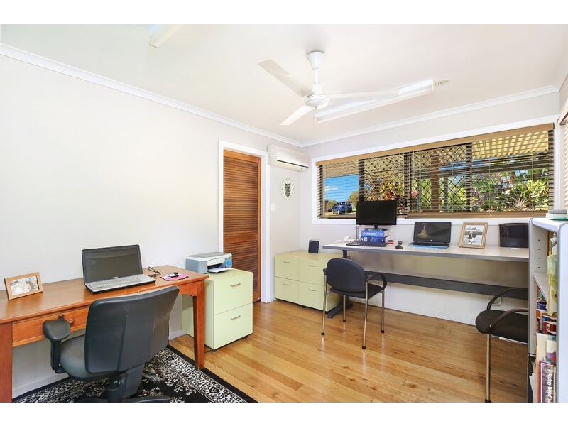 13 Canmaroo Ave, Nambour QLD 4560