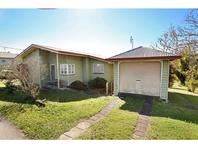 50-52 Netherton Street, Nambour QLD 4560