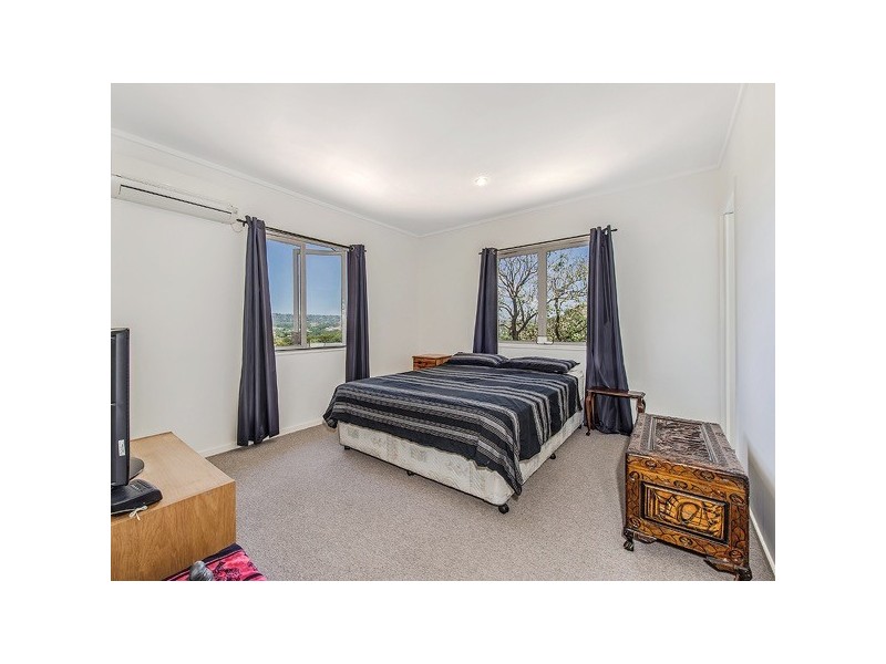 2 Erbacher Road, Nambour QLD 4560