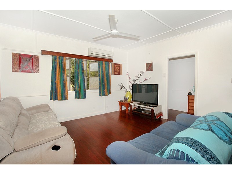 44 Bade Street, Nambour QLD 4560