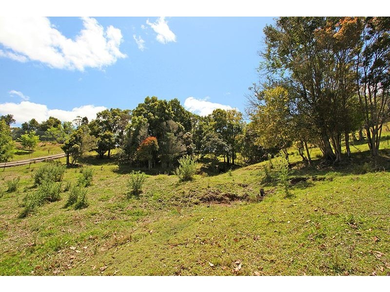 88 Thrushs Road, Nambour QLD 4560