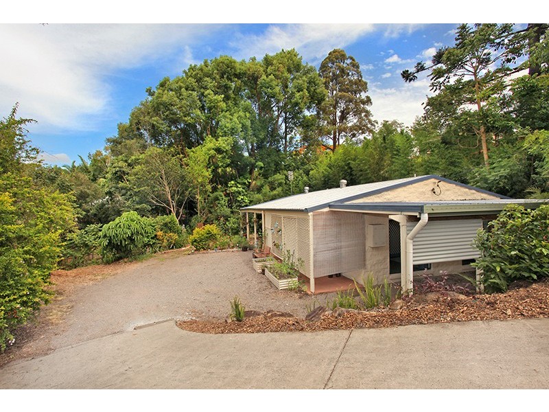 10 Burruma Court, Coes Creek QLD 4560