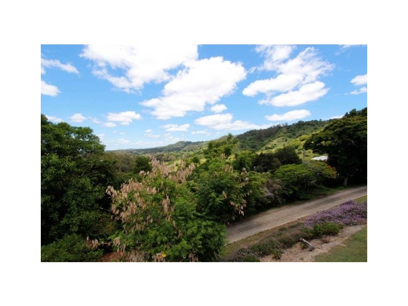 346 Nambour Mapleton Road, Nambour QLD 4560