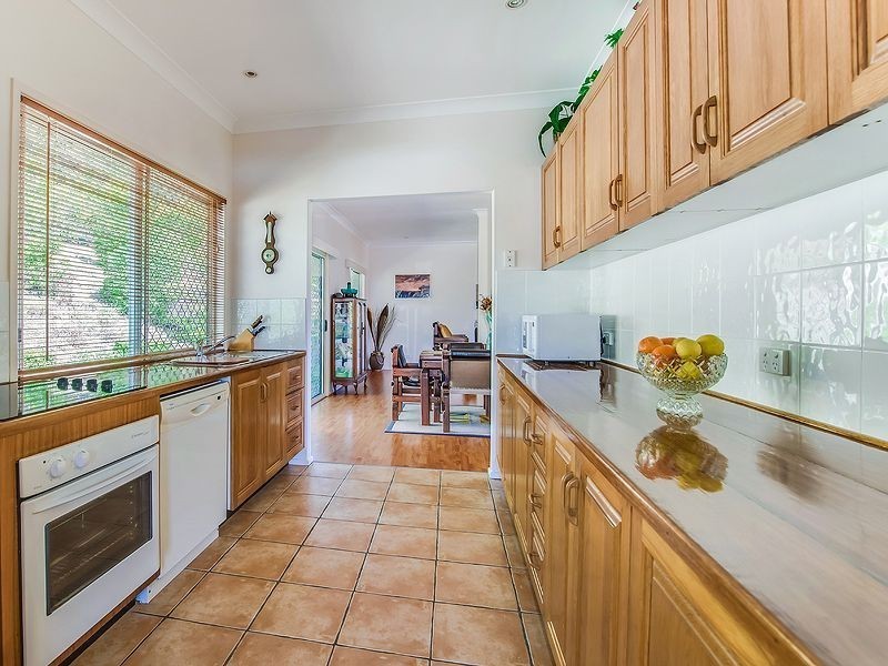 112 Simba Road, West Woombye QLD 4559