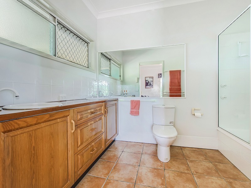 112 Simba Road, West Woombye QLD 4559