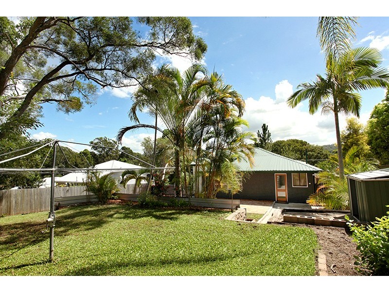 16 Hocking Street, Nambour QLD 4560