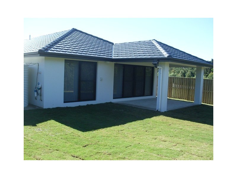 5 Presentation Boulevard, Nambour QLD 4560