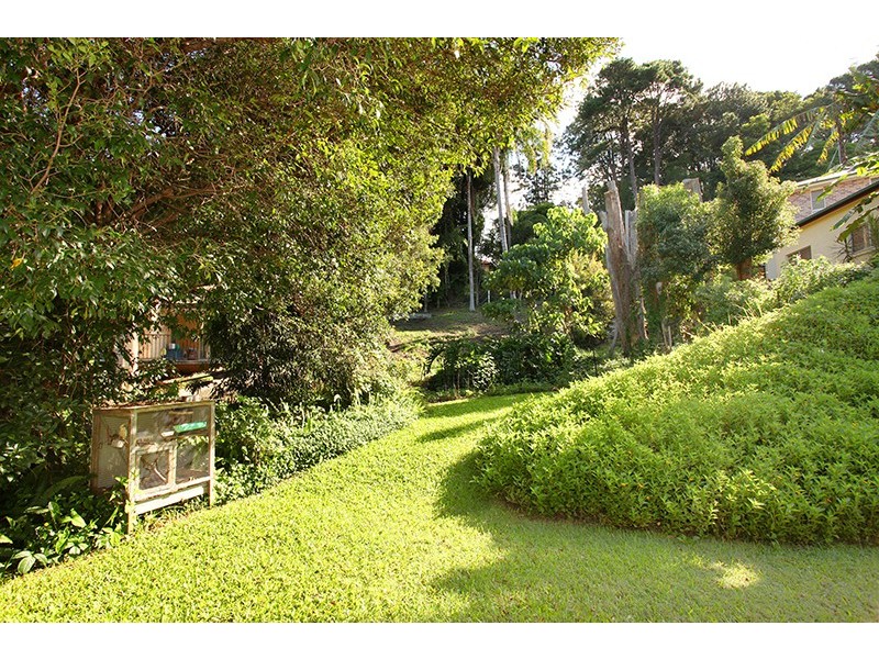 1 Loparo Court, Nambour QLD 4560