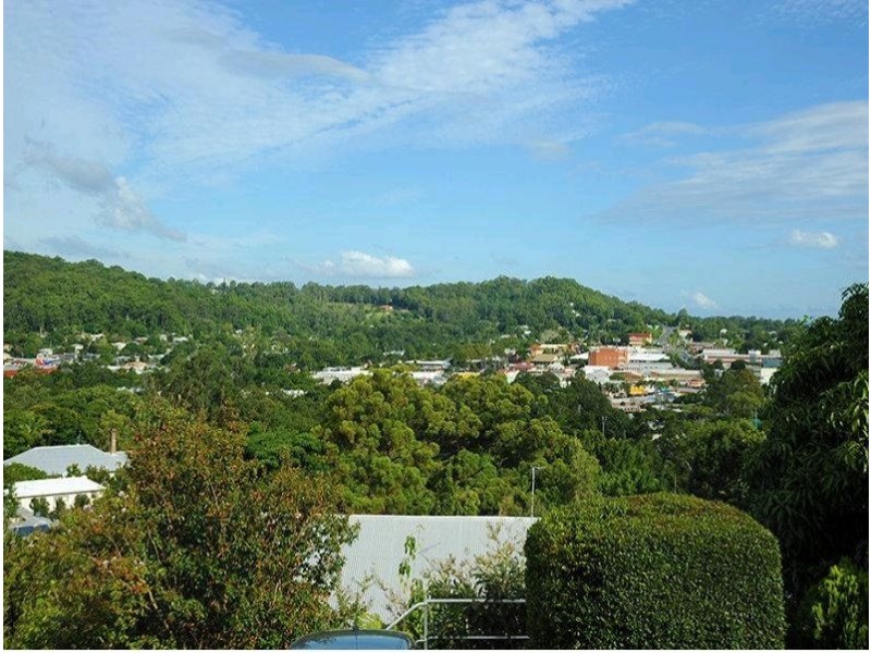 6/39 Netherton Street, Nambour QLD 4560