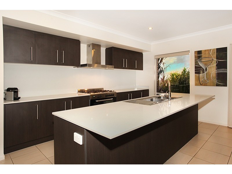 24 Moss Day Place, Burnside QLD 4560