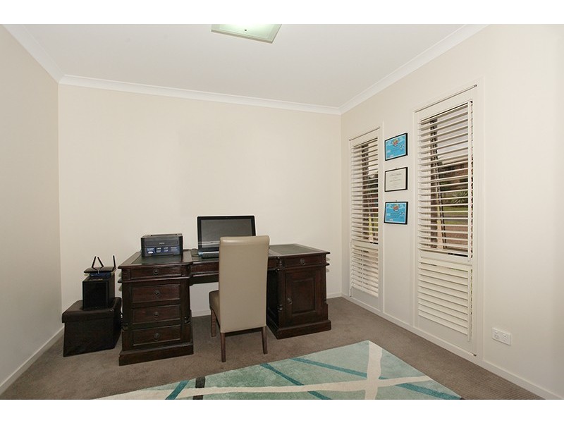 24 Moss Day Place, Burnside QLD 4560