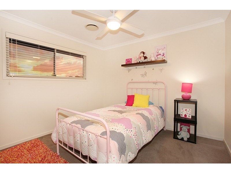 24 Moss Day Place, Burnside QLD 4560