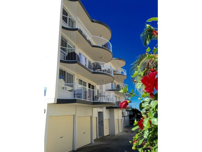 4/9-11 Douglas Street, Mooloolaba QLD 4557