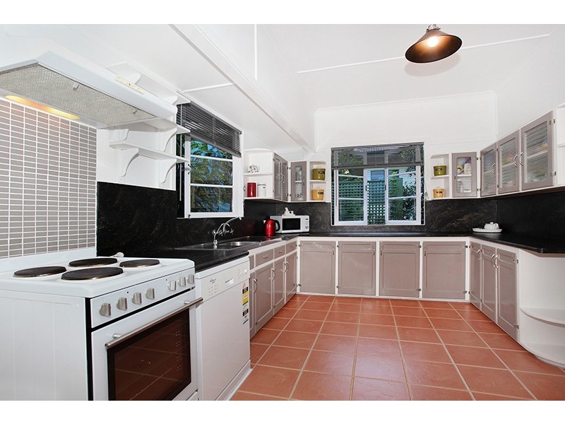 4 Mayfield Street, Nambour QLD 4560