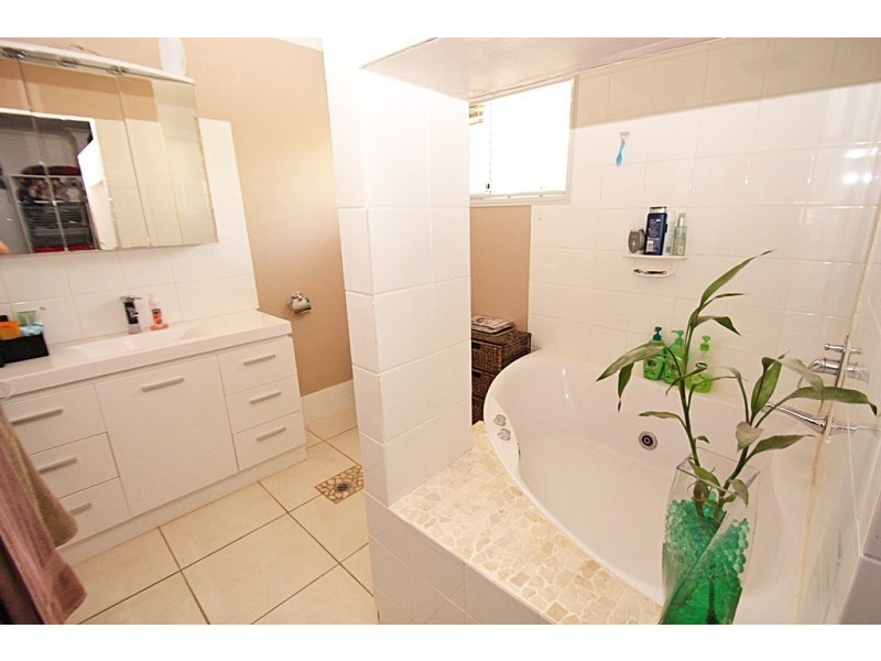 39 Cabrera Crescent, Beerwah QLD 4519