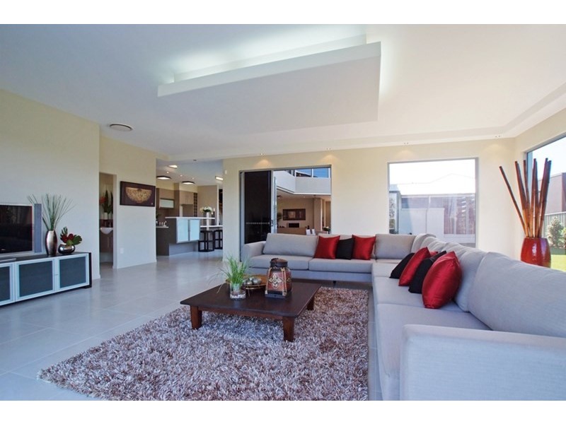 7 Dunebean Drive, Banksia Beach QLD 4507