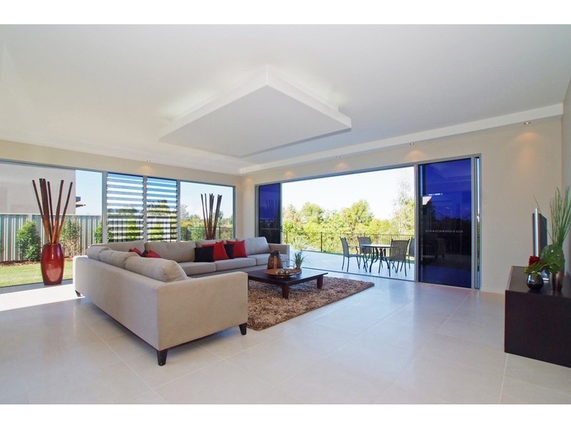 7 Dunebean Drive, Banksia Beach QLD 4507