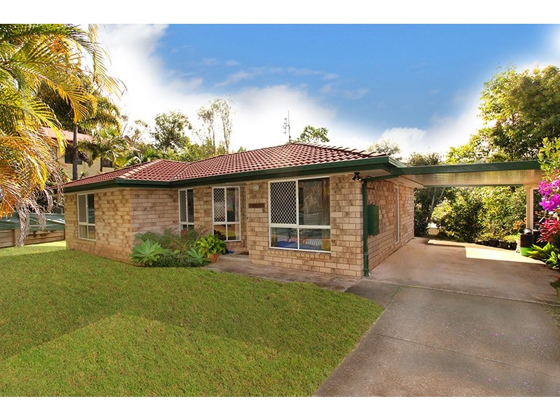 51 Spring Myrtle Avenue, Nambour QLD 4560