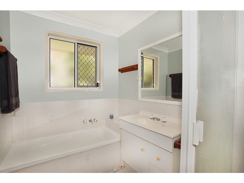 51 Spring Myrtle Avenue, Nambour QLD 4560