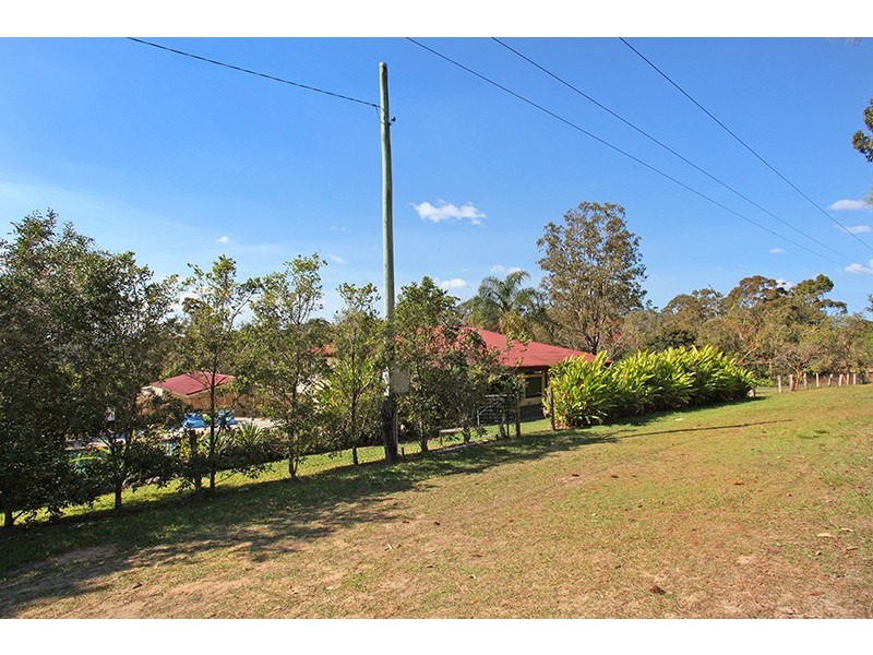31 Forestry Road, Landsborough QLD 4550
