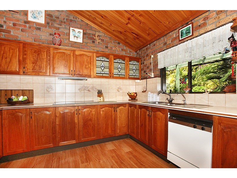 17 Karnu Drive, Ninderry QLD 4561