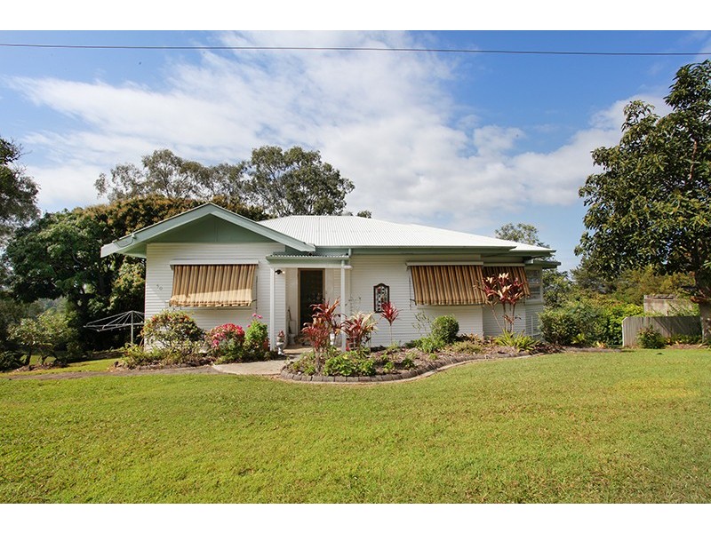 50 Panorama Drive, Nambour QLD 4560