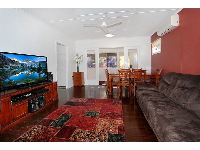 14 Cope Street, Nambour QLD 4560
