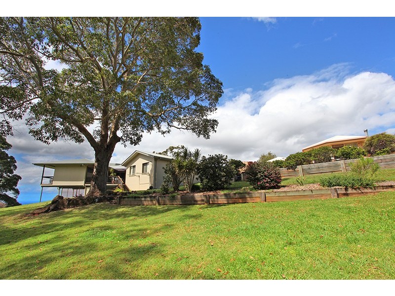 28 Rainbow Park Drive, Mapleton QLD 4560