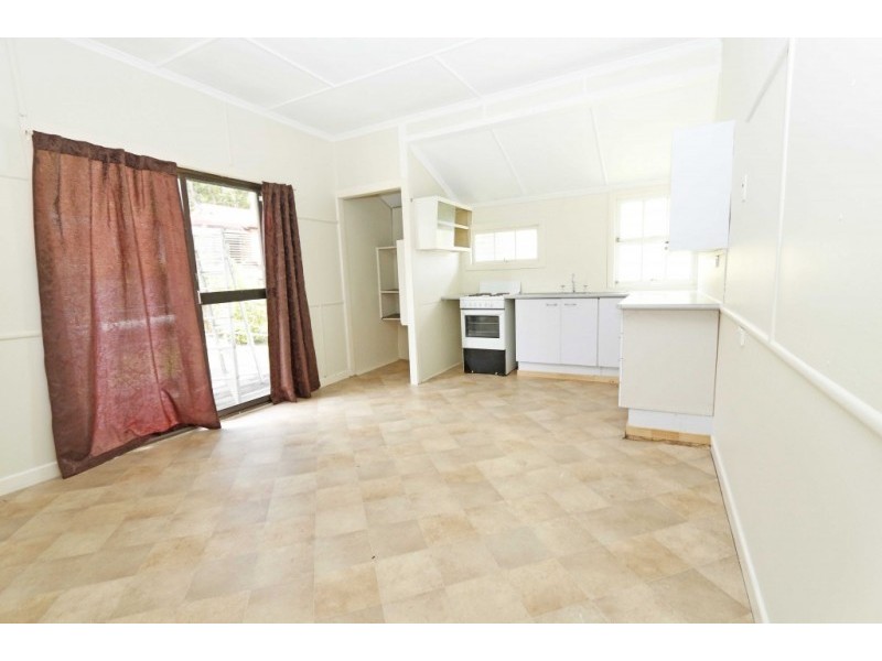 146 Howard Street, Nambour QLD 4560