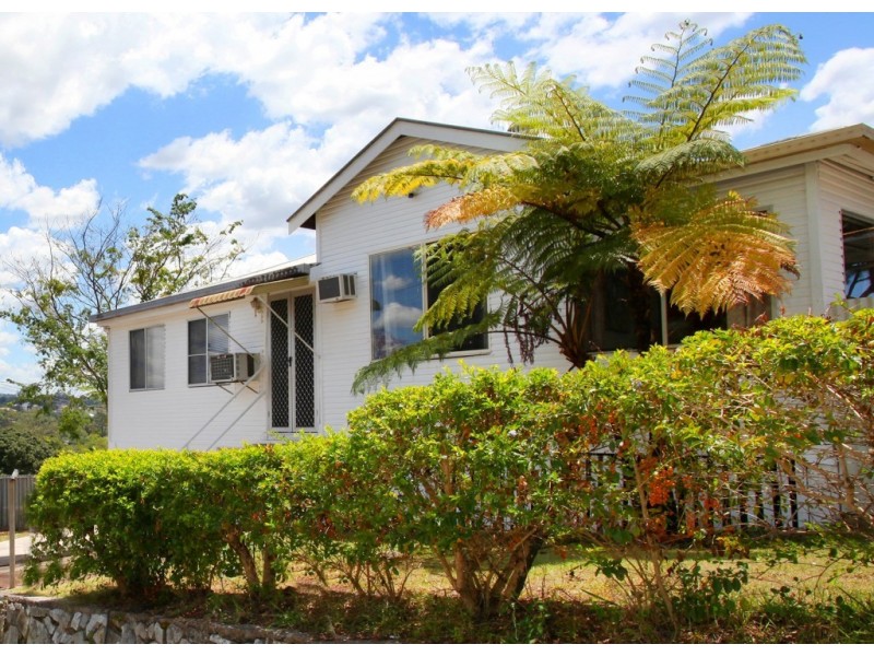 149 Howard Street, Nambour QLD 4560