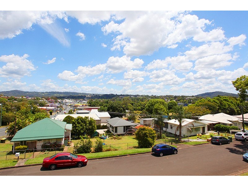 149 Howard Street, Nambour QLD 4560