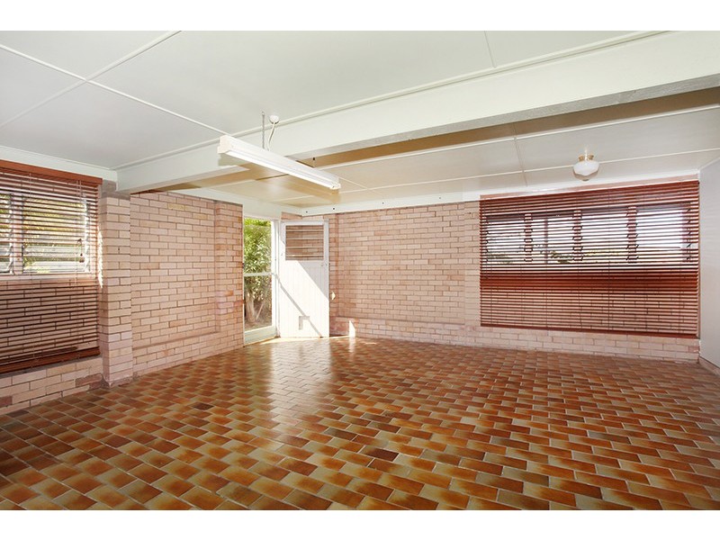 35 Netherton Street, Nambour QLD 4560