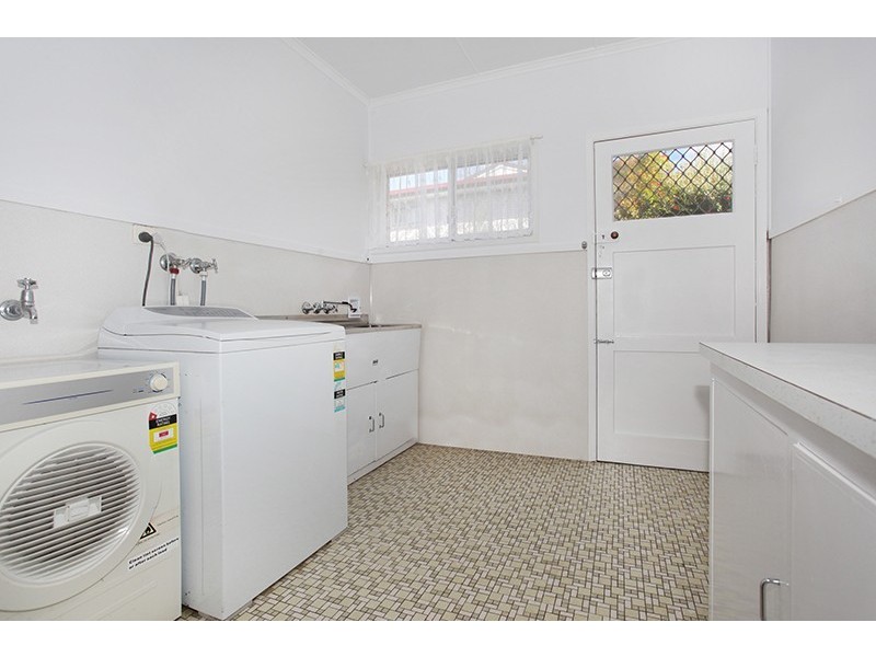 35 Netherton Street, Nambour QLD 4560